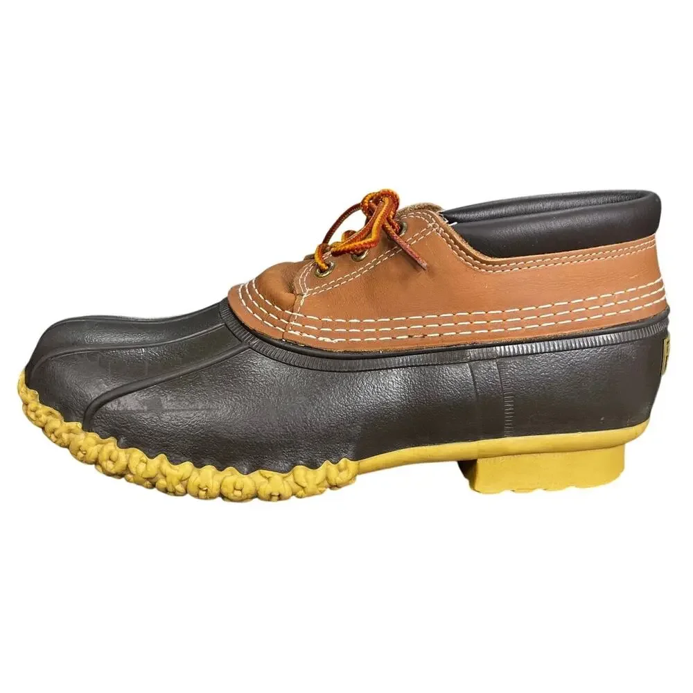 L.L.Bean step confidently